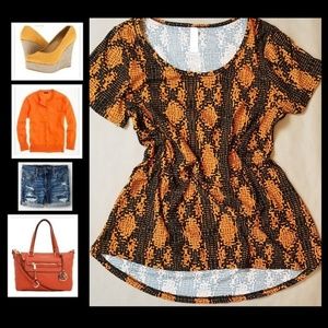 LULAROE - CLASSIC T - XS